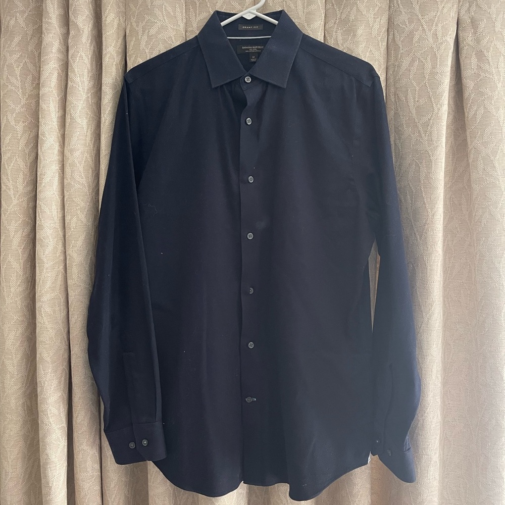 Banana Republic Men's Navy Dress Shirt